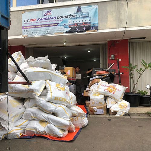 jasa kargo dan logistik terpercaya-galeri (1)